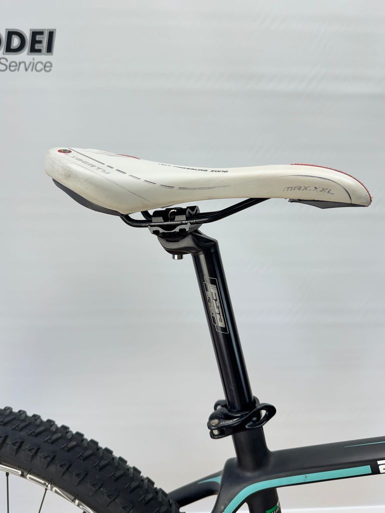 Used Bianchi Bianchi Ethanol 27.1 Taglia L – 2014 2014 Mountainbike, Negro — image 11 of 21