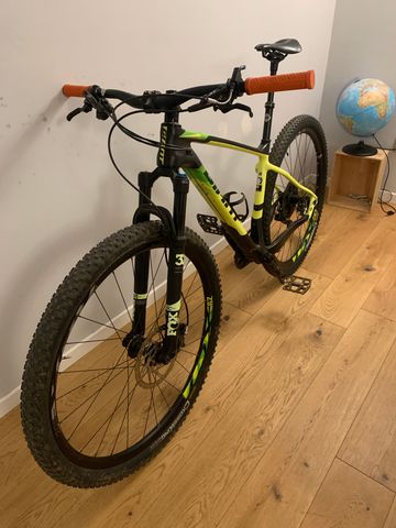 Giant XTC Advanced 29 1 2020 2020 Mountainbike usato, Nero — immagine 4 di 5