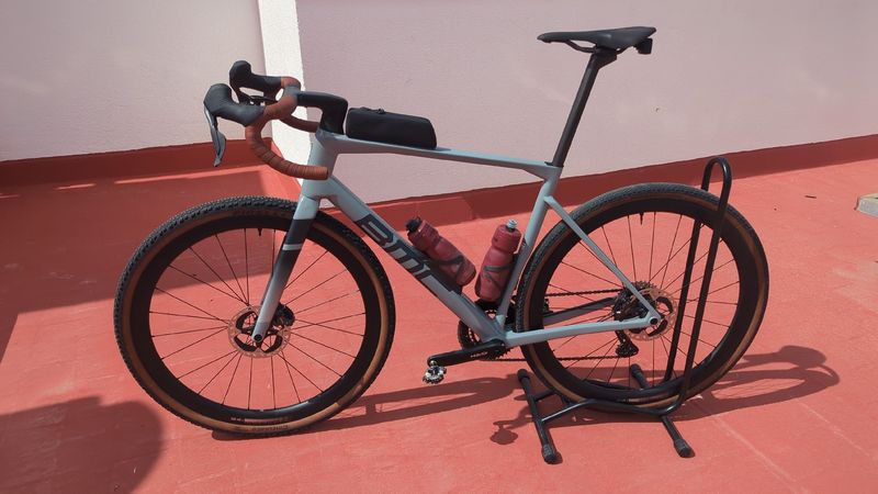 BMC Kaius 01 THREE 2026 2026 Road & Gravel d'occasion — image 2 sur 8