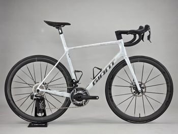 Giant, Tcr SRAM Red eTap