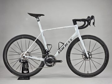 Tweedehands Giant Tcr SRAM Red eTap 2026 Road & Gravel