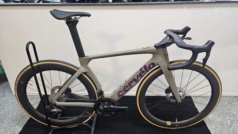 Used Cervélo S5 Shimano Ultegra Di2 2026 Road & Gravel