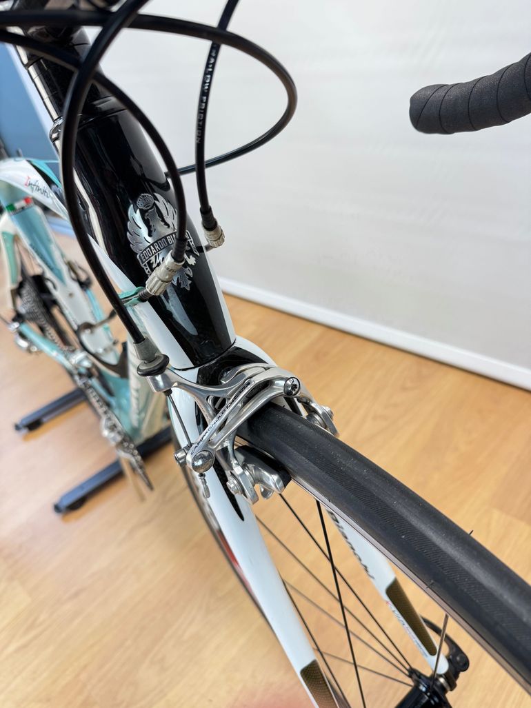 Used Bianchi Bianchi Infinito Campagnolo Athena 11v. Taglia 51 | 2010 2010 Road & Gravel, Blue — image 16 of 24
