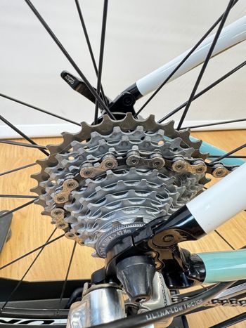 Used Bianchi Bianchi Infinito Campagnolo Athena 11v. Taglia 51 | 2010 2010 Road & Gravel, Blue — image 7 of 24