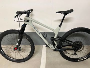 Brugt Radon SKEEN TRAIL CF 9.0 2021 2021 MTB
