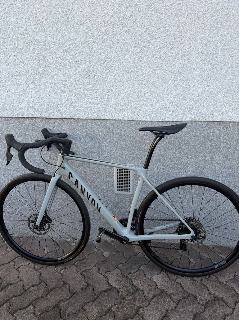 Used Canyon Endurace CF SL 7 eTAP 2023 2023 Road & Gravel, Light Gray — image 1 of 6