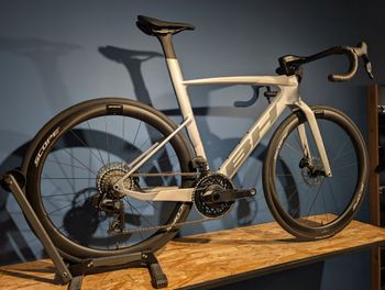 BH, AEROLIGHT - SRAM FORCE PWR E1 -  SCOPE R4