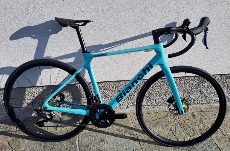 Used Bianchi Infinito Shimano 105 2025 Road & Gravel, Blue — image 1 of 9