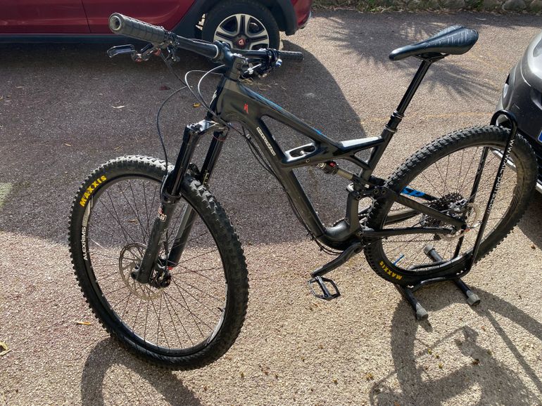 Used Specialized Specialized Enduro Expert 29 2016 Mountainbike — image 5 of 10