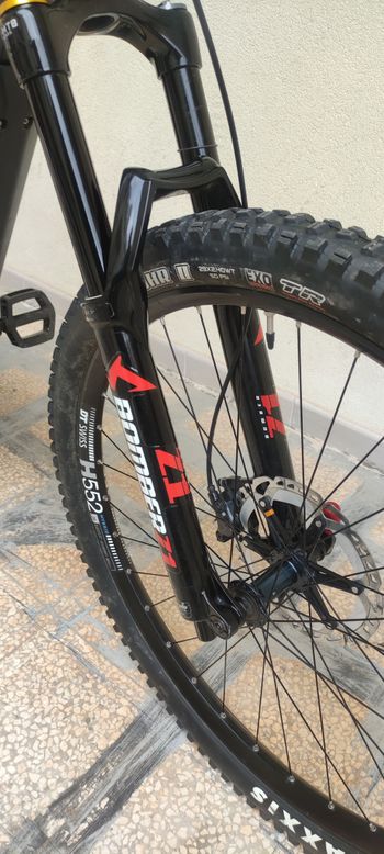 Used Saracen Ariel 50E 2021 2021 Mountainbike — image 3 of 6
