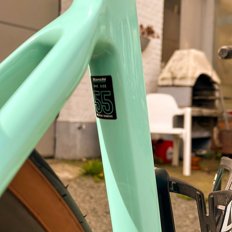 Used Bianchi Sprint SRAM Force 2025 Road & Gravel, Blue — image 10 of 10