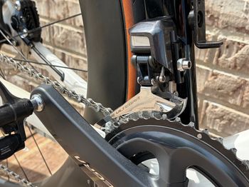 Used Canyon Aeroad CF SL Disc 8.0 AF 2020 2020 Road & Gravel, White — image 11 of 11