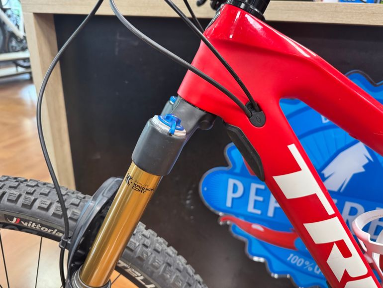 Used Trek Slash 9.9 29 Race Shop Limited 2017 2017 Mountainbike, Rot, 29 — image 13 of 37
