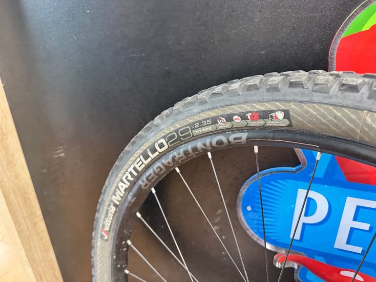 Used Trek Slash 9.9 29 Race Shop Limited 2017 2017 Mountainbike, Rot, 29 — image 2 of 37