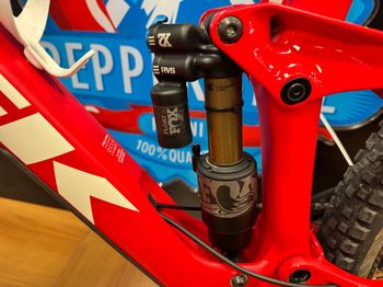 Used Trek Slash 9.9 29 Race Shop Limited 2017 2017 Mountainbike, Rot, 29 — image 22 of 37
