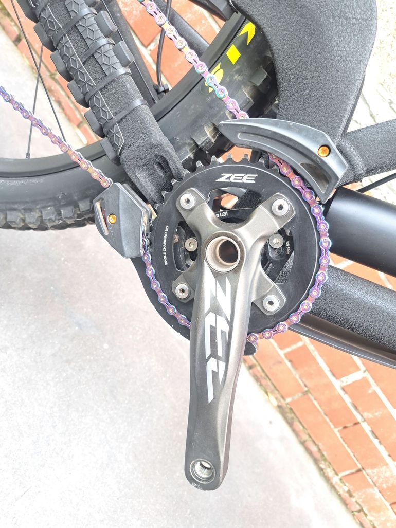 Used Devinci Wilson Carbon X01 DH 2018 2018 Mountainbike — image 10 of 12