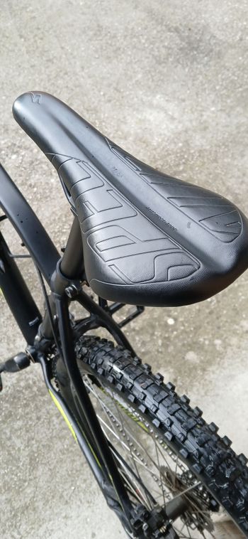 Used Specialized Pitch Shimano Deore 2015 Mountainbike, Black — image 5 of 5