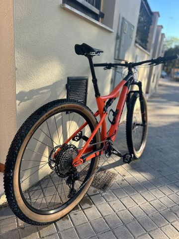 Orbea OIZ H20 2022 2022 Mountainbike usato, Nero — immagine 12 di 13