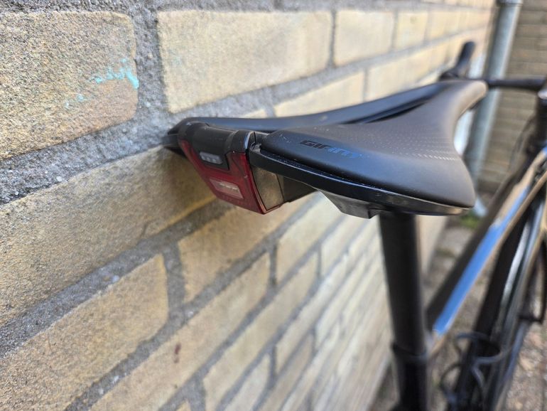 Used Giant Defy Shimano Ultegra 2023 Road & Gravel, Black — image 16 of 28