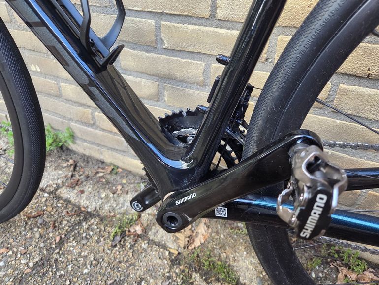 Used Giant Defy Shimano Ultegra 2023 Road & Gravel, Black — image 20 of 28