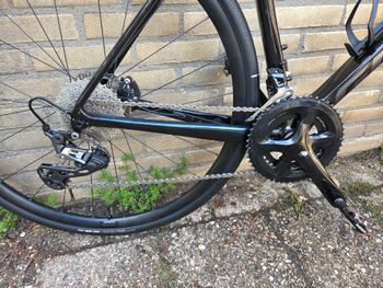 Used Giant Defy Shimano Ultegra 2023 Road & Gravel, Black — image 15 of 28