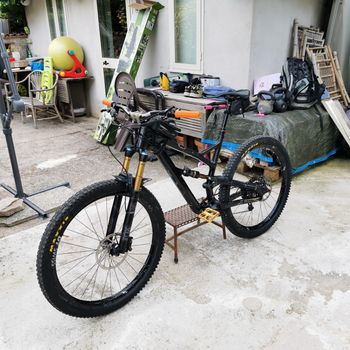 YT, Yt Jeffsy Cf Pro