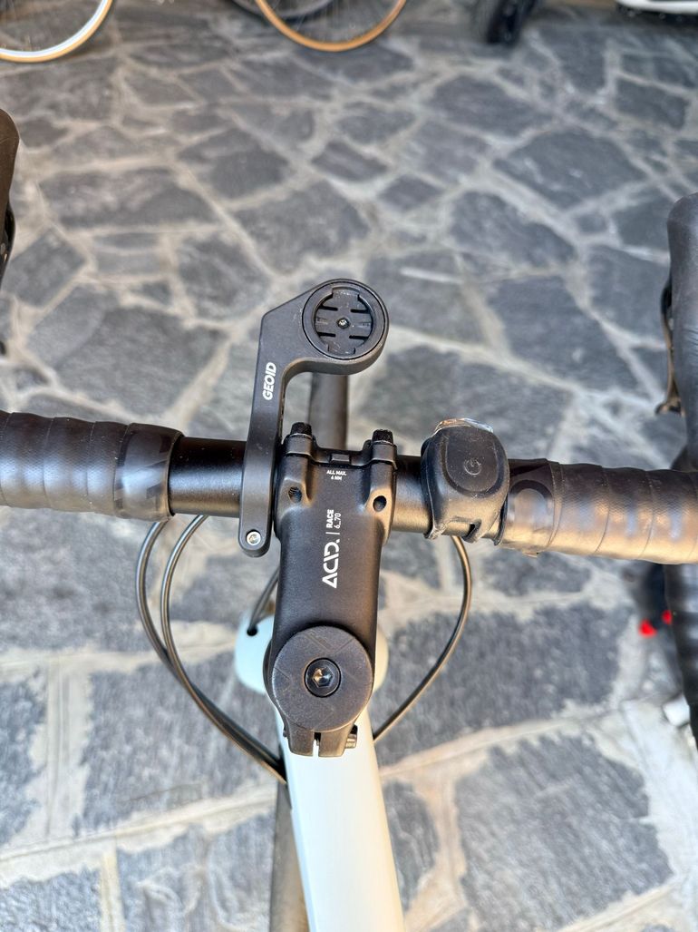 Used CUBE NUROAD, RACE 2025 2025 Road & Gravel, Light Gray — image 5 of 7