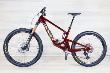 Used Santa Cruz Bronson Cc 2025 Mountainbike, Red — image 2 of 18