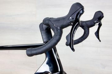 Gebrauchtes Cannondale SuperSix EVO 2025 Road & Gravel, Schwarz — Bild 10 von 17