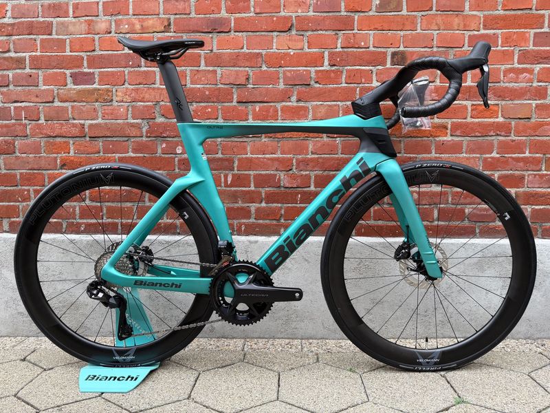 Tweedehands Bianchi Oltre Shimano Ultegra Di2 2026 Road & Gravel