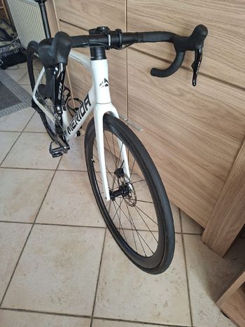 Used Merida SCULTURA 6000 2025 2025 Road & Gravel, White — image 3 of 5