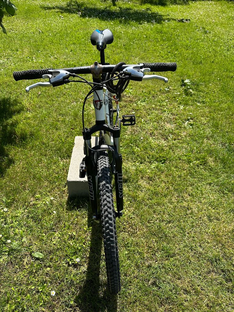 Used FRW FRW Custom Shimano Alivio 2013 Mountainbike — image 5 of 6