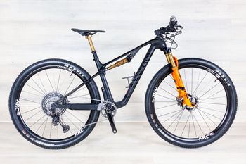 Canyon, Lux CF SLX