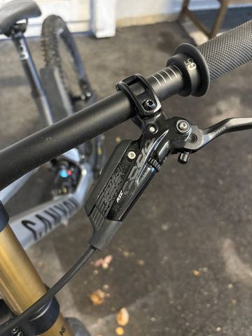 Używany Canyon Sender CFR Mullet 2022 2022 Mountainbike — zdjęcie 4 z 6