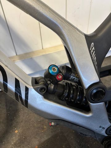 Używany Canyon Sender CFR Mullet 2022 2022 Mountainbike — zdjęcie 2 z 6