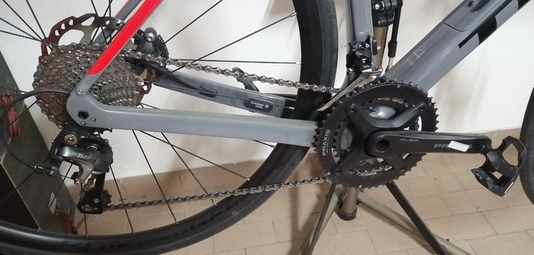 Used Trek Domane SL 4 2020 2020 Road & Gravel, Orange — image 2 of 5
