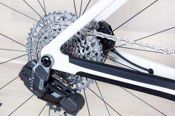 Used Canyon Grail CF SL 7 AERO 2025 Road & Gravel, White — image 8 of 17