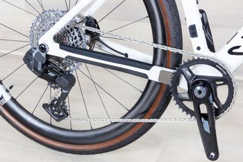 Used Canyon Grail CF SL 7 AERO 2025 Road & Gravel, White — image 7 of 17