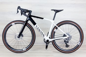 Used Canyon Grail CF SL 7 AERO 2025 Road & Gravel, White — image 2 of 17