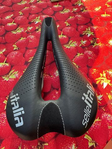 Used Canyon Ultimate CFR LTD 2025 2025 Road & Gravel, Black — image 6 of 6