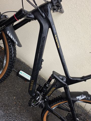 Used Canyon Strive CF 9.0 2020 2020 Mountainbike, Black, 29 — image 6 of 10
