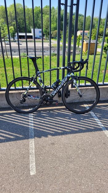 Used Specialized Venge Shimano 105 2016 Road & Gravel, Nero — image 1 of 4
