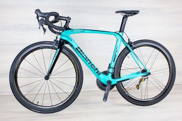 Bianchi Oltre XR3 2019 Road & Gravel de segunda mano, Azul — imagen 5 de 16