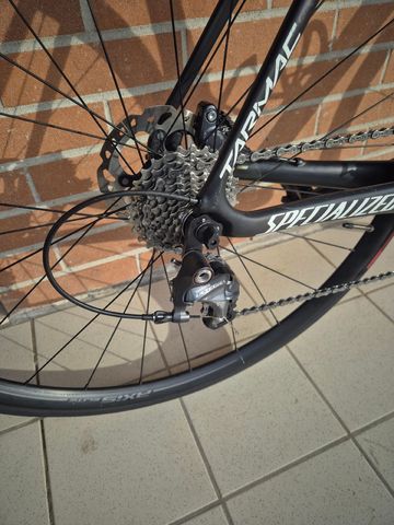 Used Specialized Tarmac Comp Disc 2017 2017 Road & Gravel, Black — image 5 of 9