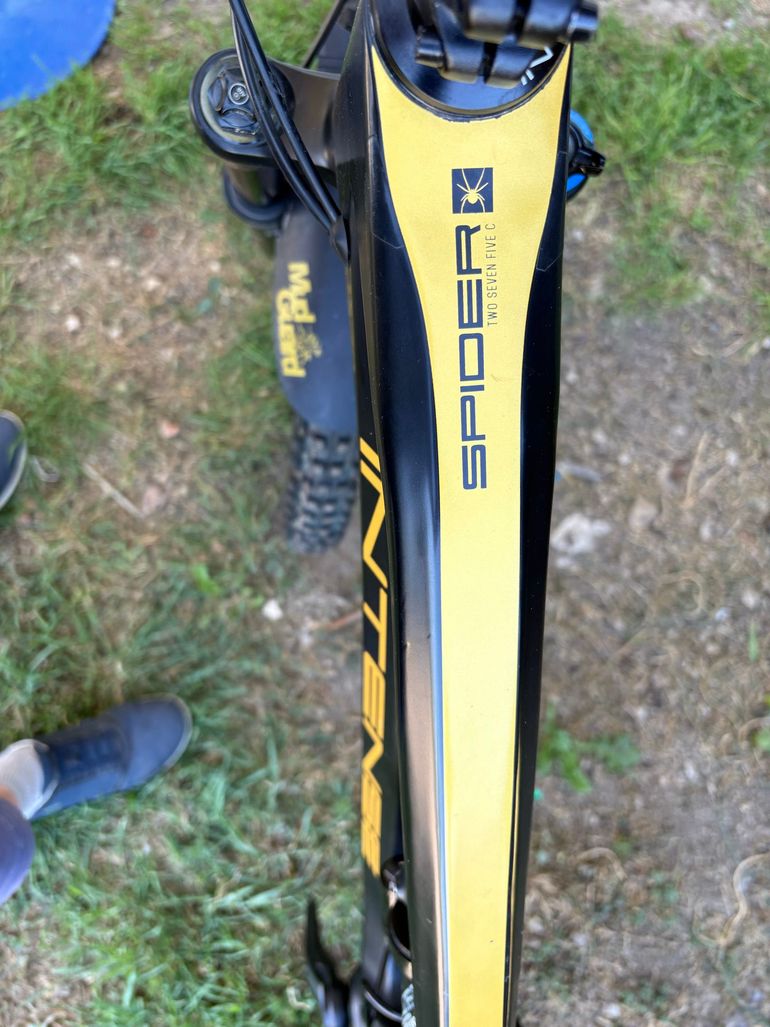 Used Intense Spider 2017 Mountainbike — image 6 of 9