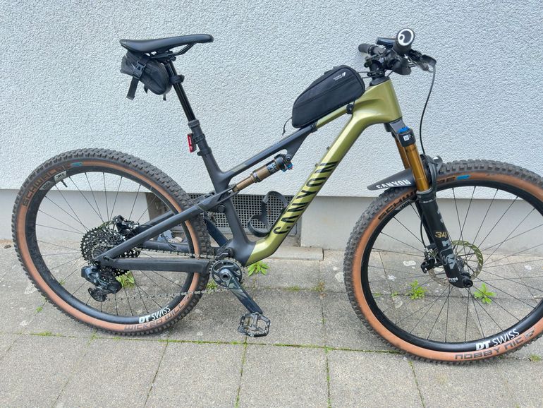 Used Canyon Neuron CF 9 SL 2024 2024 Mountainbike, Green, 27.5, 29 — image 1 of 10