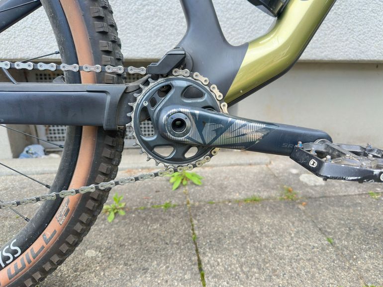 Used Canyon Neuron CF 9 SL 2024 2024 Mountainbike, Green, 27.5, 29 — image 8 of 10