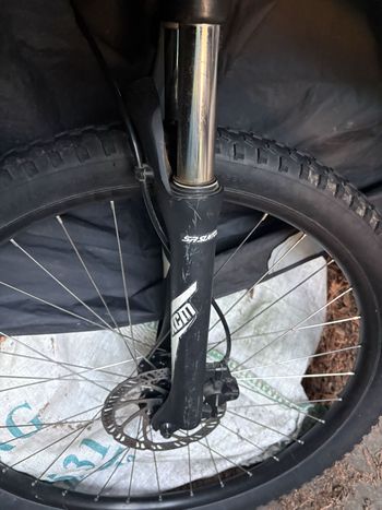 Used Specialized Rockhopper Sport 27.5 2023 2023 Mountainbike, Light Gray, 27.5 — image 10 of 14
