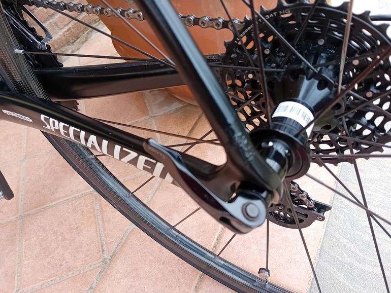 Used Specialized Tarmac SL4 Elite 2017 2017 Road & Gravel, Black — image 5 of 7