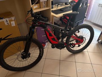 Tweedehands Thok MIG-R 29”/27, 5” 150 Mm 12 V 630 Wh + 250 Wh 2024 MTB